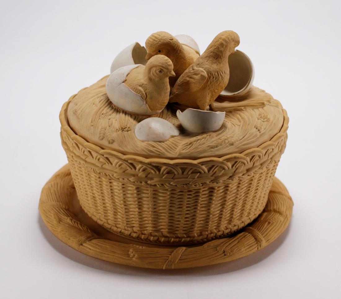 Caneware Game Pie Pottery Dish (1 of 9)