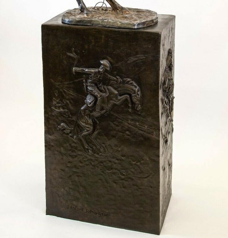 The Remington Pedestal by Nardini, Bronze (1 of 7)