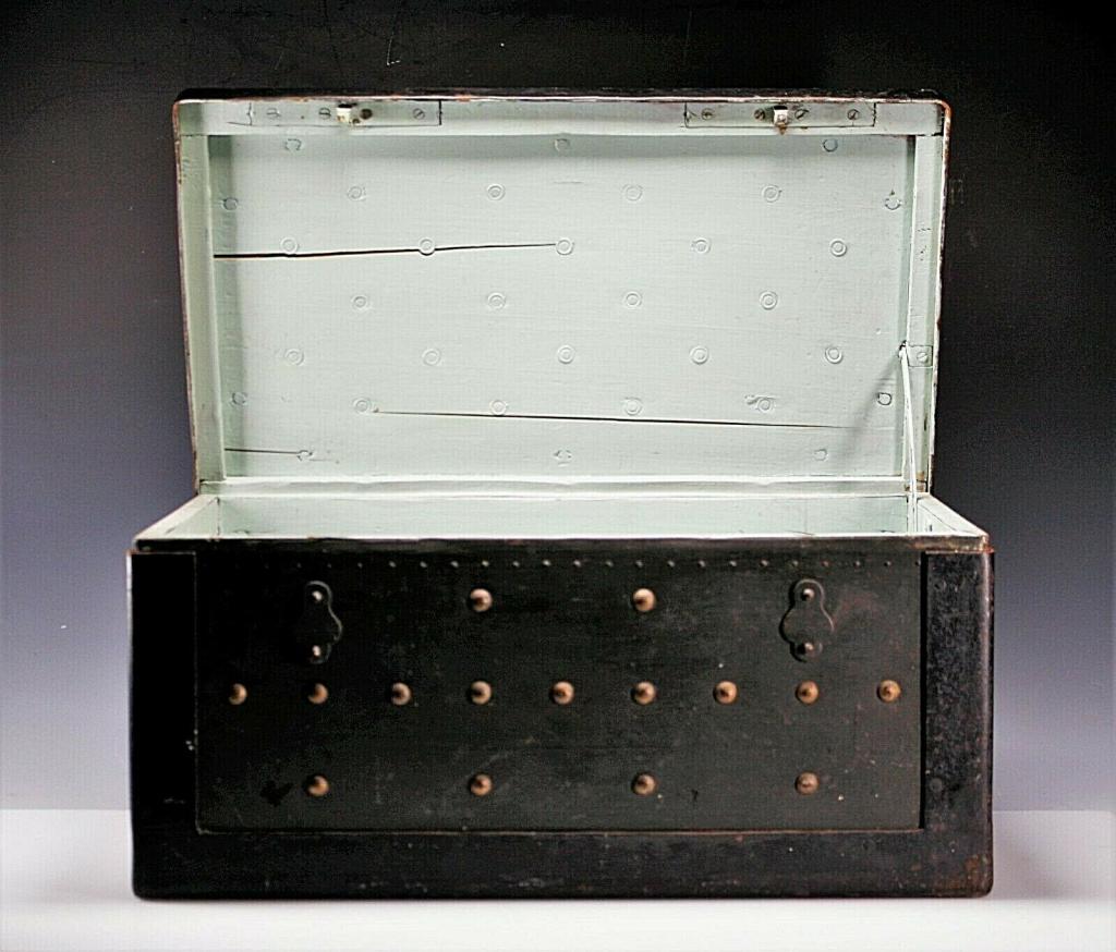 Antique Wood & Iron Stagecoach Safe / Trunk (1 of 12)