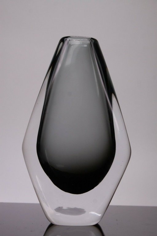 Signed Art Glass Vase: Vintage Smokey Topaz Glass Crystal Signed Vase. This beautiful vase has a unique smokey topaz color and a wonderful diamond shaped form. Signed at the base, illegible signature, unknown artist. The gl