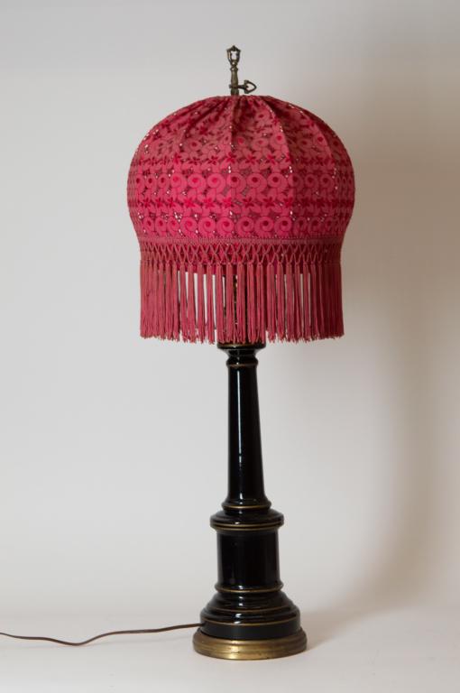 Victorian Table Lamp with Shade (1 of 7)