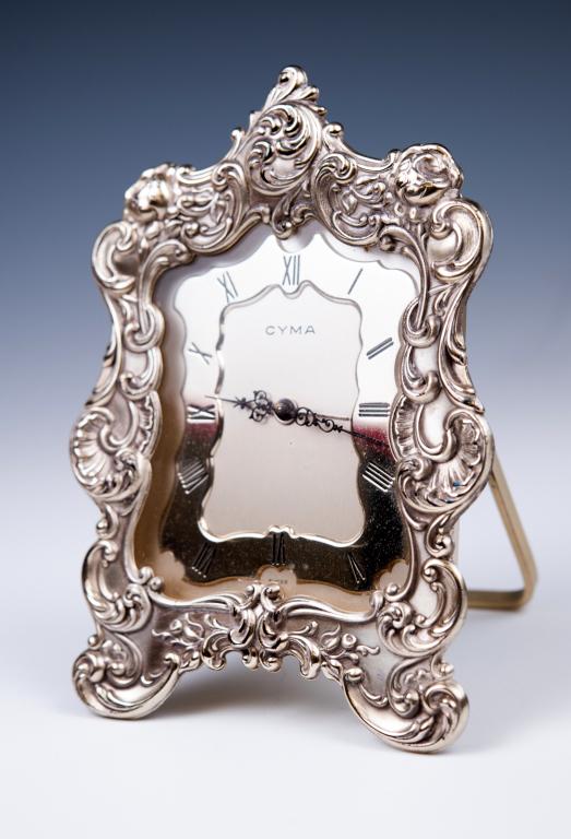 Gorham Sterling Silver Frame Desk Clock (1 of 8)