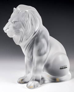 Lalique Crystal Lion 'Bamara' Sculpture