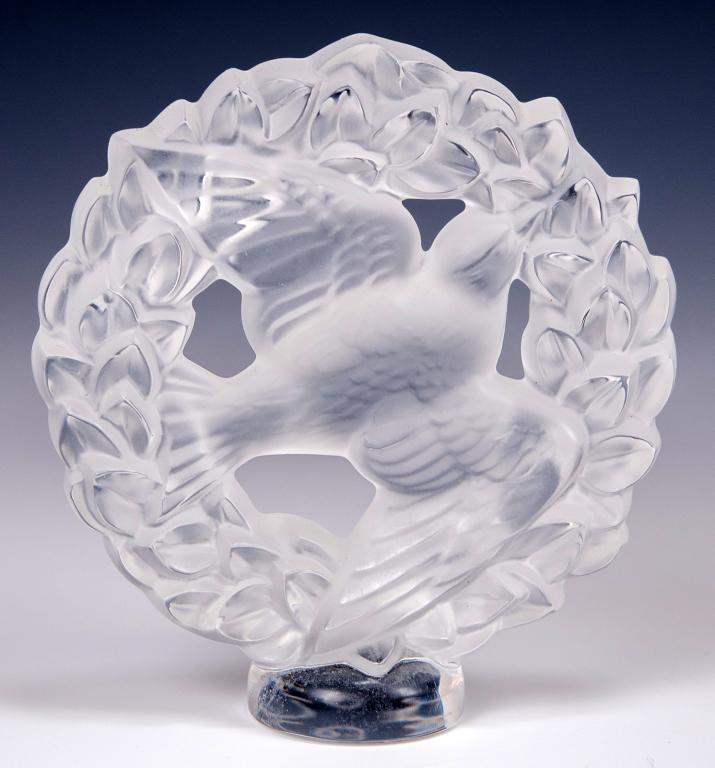 Lalique Pax Dove in Wreath Cachet: Item/Description: Frosted glass cachet / letter seal, by Lalique France features Dove of Peace surrounded by a wreath. Signed on base. (Paperweight, Stamp, Christmas, Holiday Collectible, Art Glass) M