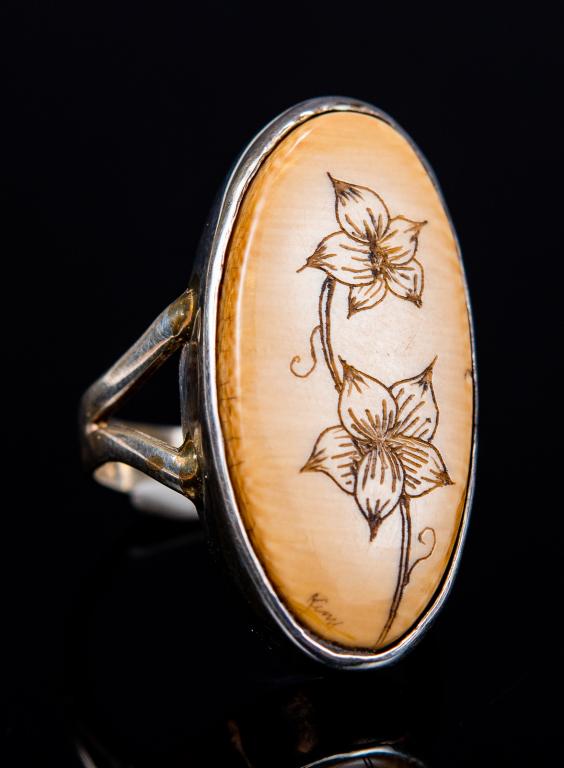 Signed Sterling Mexico Floral Bone Ring: Item/Description: Unusual, Sterling Silver oblong shaped ring bezel set with ox bone; etched flowers on the vine. Split shank. Hallmarked partially faded: TR- 83 (?); 925, Mexico. Material: Sterling S