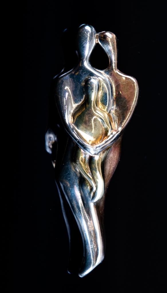 Sterling Yaakov Heller Figural Pin Pendant: Item/Description: Lovely, signed studio-art tri-color brooch of embracing figures, two adults and a child. Liquid, poured appearance to silver. Dipped in brass and copper vermeil. Hallmarked on back: 