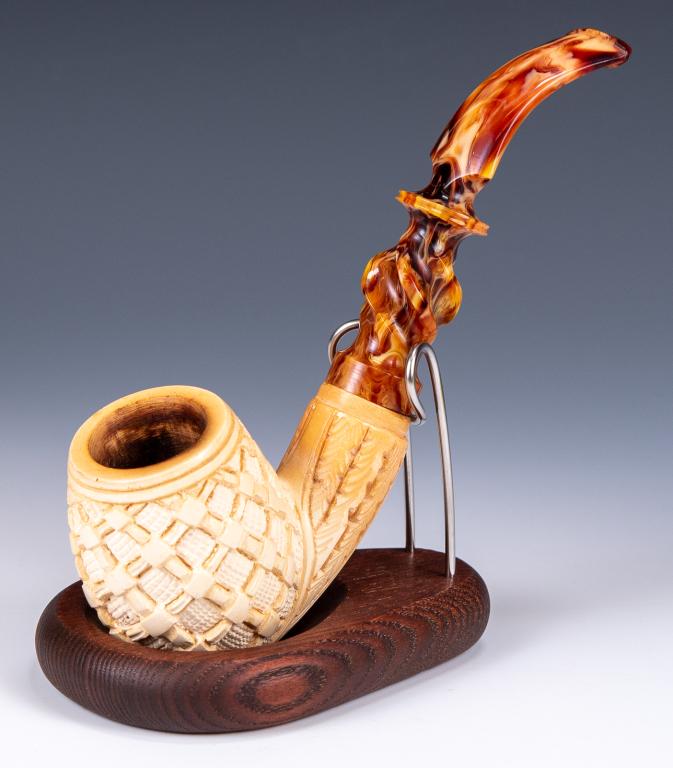 Meerschaum Bent Brandy Estate Pipe (1 of 4)