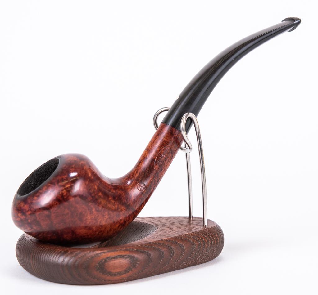 Dunhill Estate Pipe, 4 Amber Root (1 of 6)