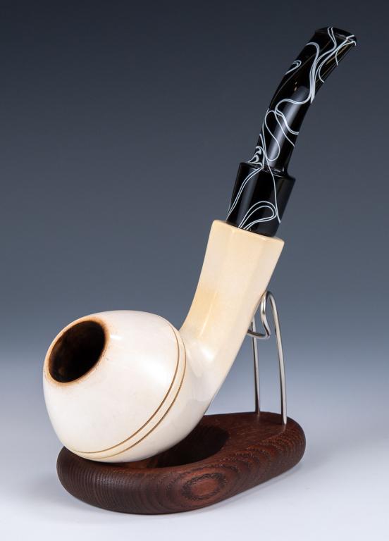 Meerschaum Estate Pipe, Bent Bulldog (1 of 4)