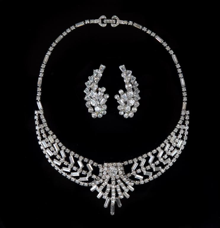 1950s Rhinestone Choker & Earrings Demi-Parure (1 of 11)