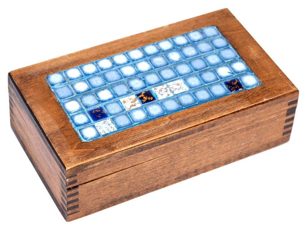 Mid-Century Inlaid Tile Wooden Trinket Box (1 of 12)