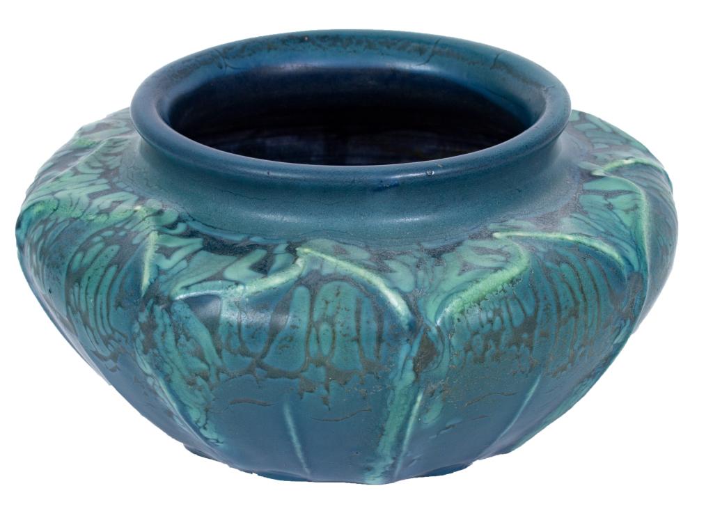 Hampshire Pottery Matte Blue Squat Bowl Vase (1 of 7)