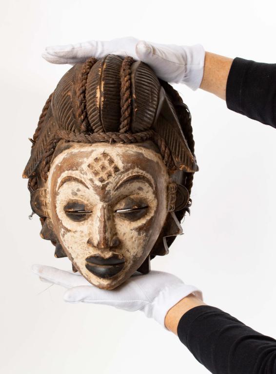 Punu Gabon Style Mask - Central Africa (1 of 7)