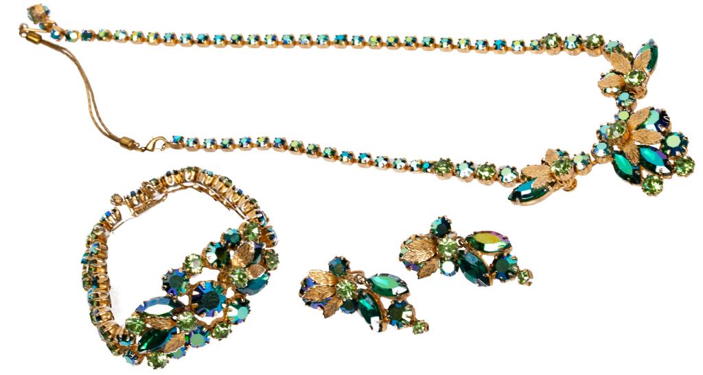 1950s Juliana D&E Aurora Borealis Parure: Item/Description: Magnificent Juliana DeLizza and Elster shades of green 1950s floral motif parure consists of a choker necklace, bracelet and clip earrings. Gold tone metal set with flashing blue gre
