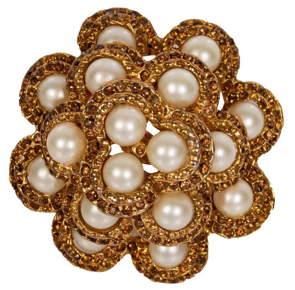 Signed Vendome Pearl Flower Brooch (1 of 6)