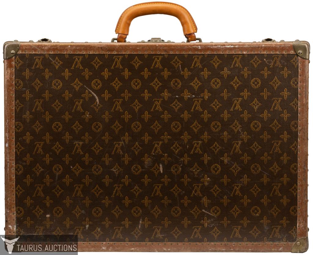 Louis Vuitton Suitcase, Ave Marceau, 78bis, Paris: Item/Description: Suitcase Louis Vuitton Suitcase with monogram canvas. Numbered on the interior labelled which also reads 'LOUIS VUITTON AVE MARCEAU 78 BIS PARIS / LV. Material: Mixed, canvas Dimensi