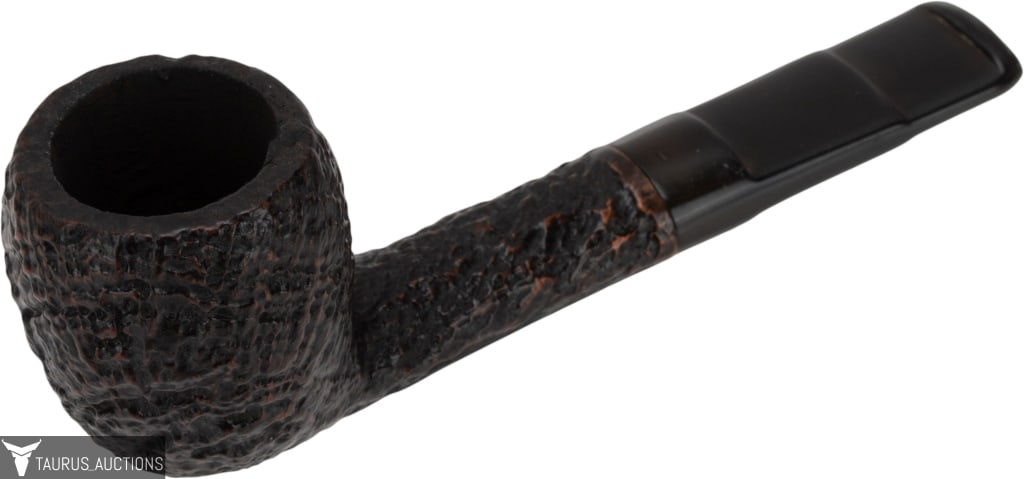 Charatan Sandblasted Lovat Estate Pipe (1 of 6)