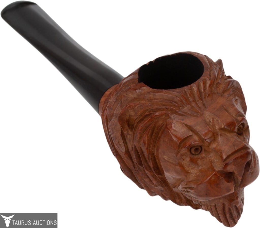 French Briar Freehand Lion Estate Pipe (1 of 7)