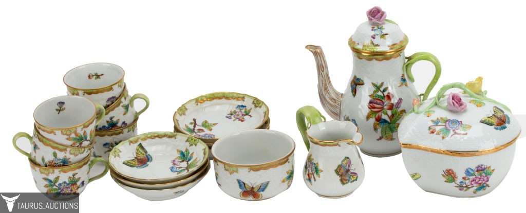 16 Piece Floral Tea Set - Herend Hungary (1 of 6)