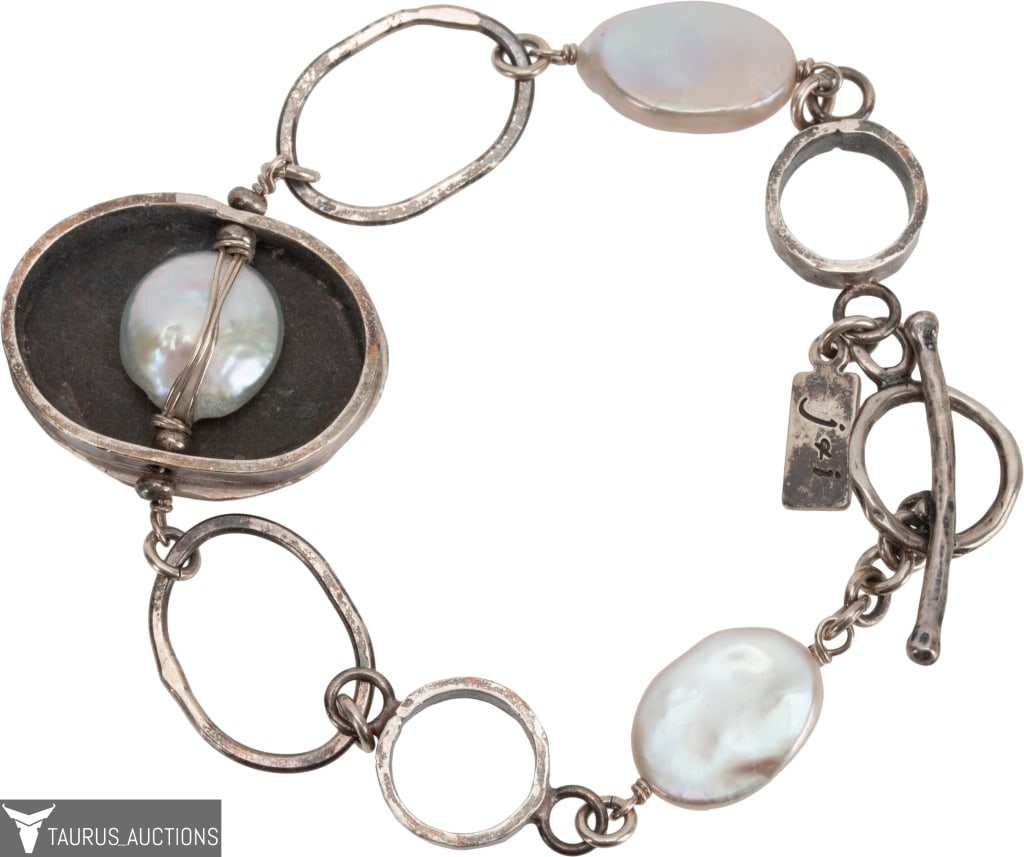 J&I Sterling Modernist Fresh Water Pearl Bracelet (1 of 8)