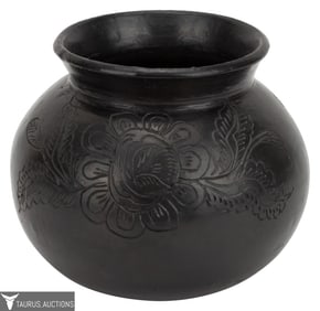 Mexican Oaxacan Blackware Pottery Vase