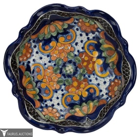 Talvera La Corona Pottery - Scalloped Bowl