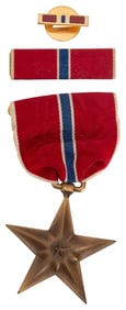 WWII US Bronze Star Medal, Ribbon & Pin With Case
