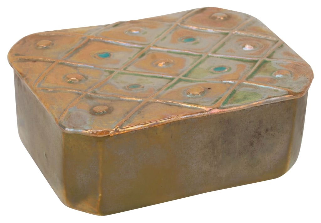 1940s Luster Glaze Pewabic Covered Cigarette Box (1 of 9)