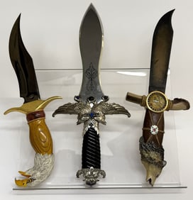 Eagle, Wolf, & Griffin Fantasy Knifes