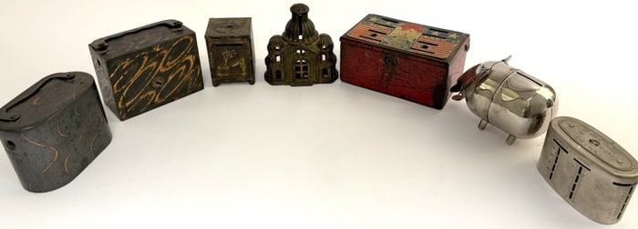 Vintage Cast Iron Change Bank Lot