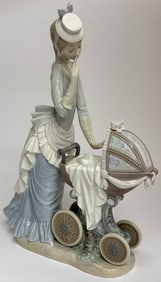 Lladro 'Baby's Outing' #4938 Mother & Stroller