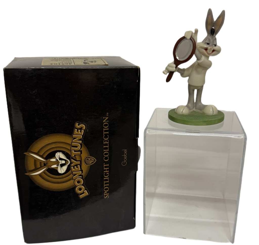 Looney Tunes Rabbit of Seville Porcelain Figurine (1 of 2)