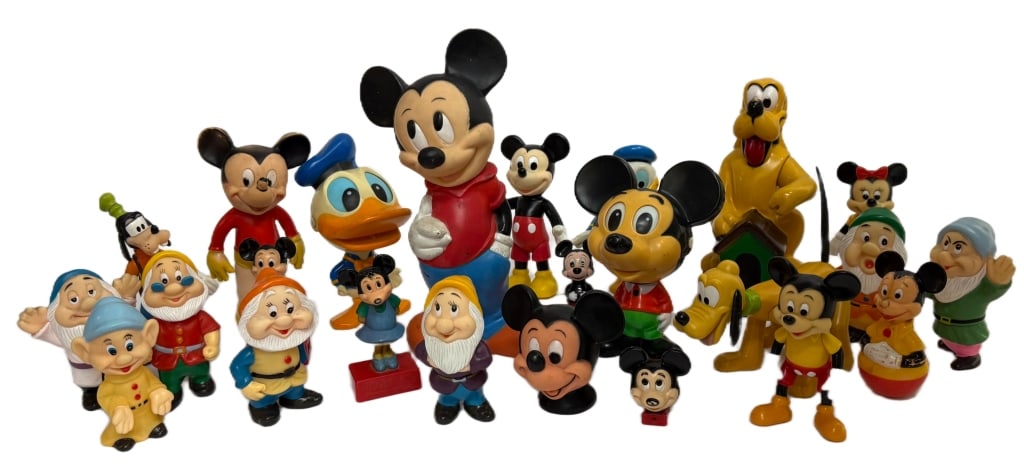 Vintage Disney Mickey Mouse & Seven Dwarfs Toys (1 of 13)