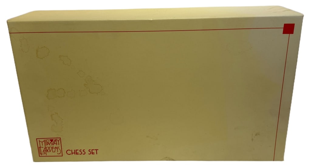 Frank Lloyd Wright Midway Gardens Chess Set - 6