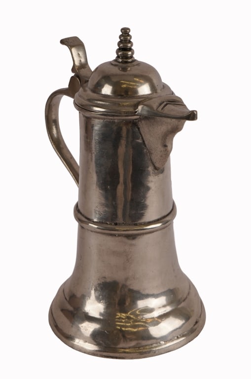 Old World Pewter Lidded Flagon - 2