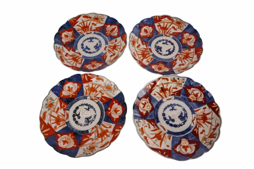 Japanese Meiji Imari Porcelain Plates (1 of 6)