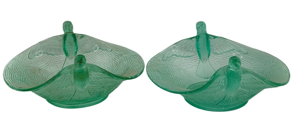 Vintage Green Uranium Glass 'Bird in Flight' Bowls (1 of 13)
