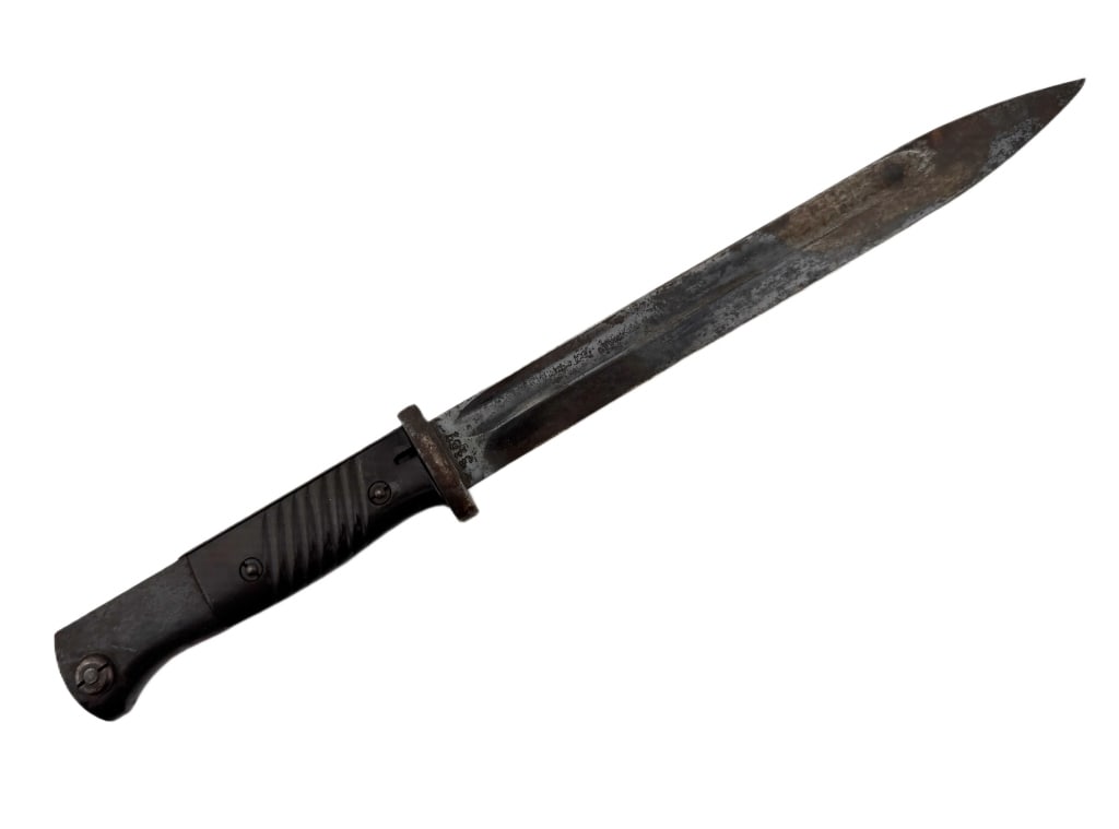Vintage WWII German 98k Elite Diamant Bayonet (1 of 10)