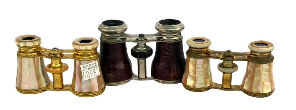 Antique Late Victorian Brass Opera Glasses & Cases: Item/Description: Three pairs of antique theatre or opera binoculars, each paired with its original custom-fit leather travel case. Includes two pairs constructed from polished bright brass alongside