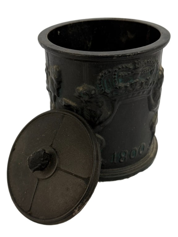 20th c. Swedish Cast Iron Tavern Scene Tobacco Jar (1 of 10)
