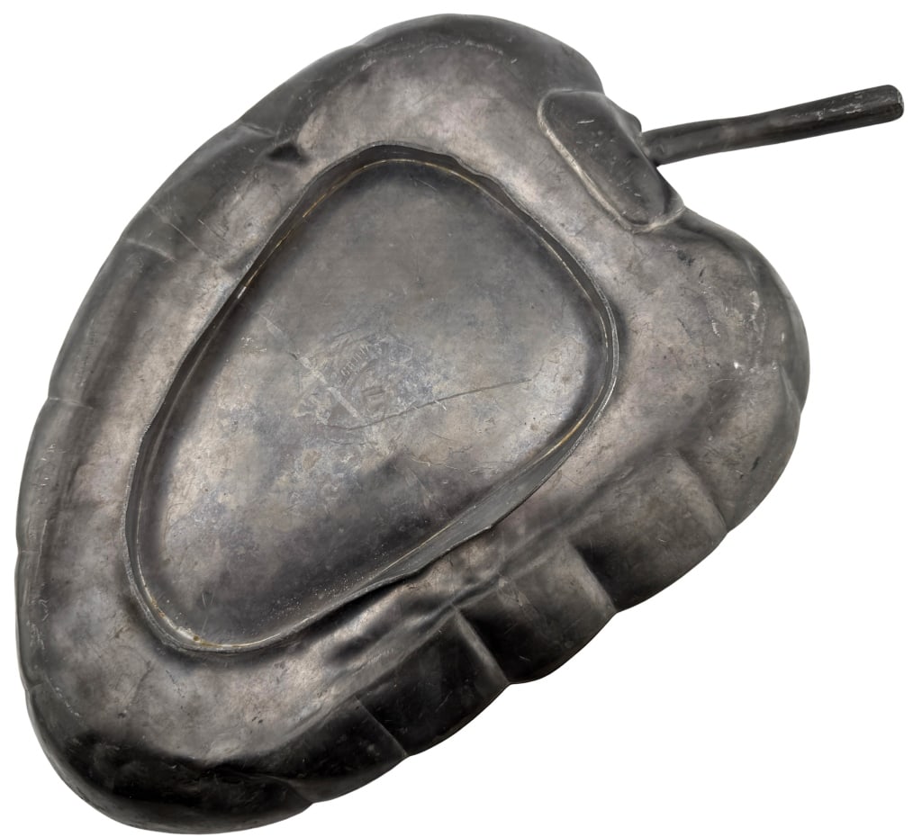 Chinese Qing Pewter & Jade Leaf - 4