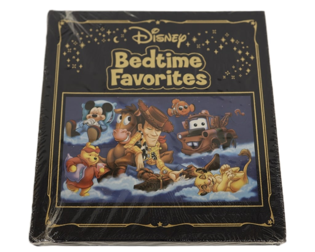 Disney "Bedtime Favorites" Deluxe Hardcover: Item/Description: Disney "Bedtime Favorites" Deluxe Hardcover collector's edition volume featuring beloved characters from Disney?s most iconic films including Toy Story, Finding Nemo, Cars, and The L