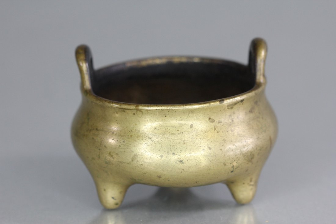 fine scholars qing bronze censer xuande marked (1 of 3)