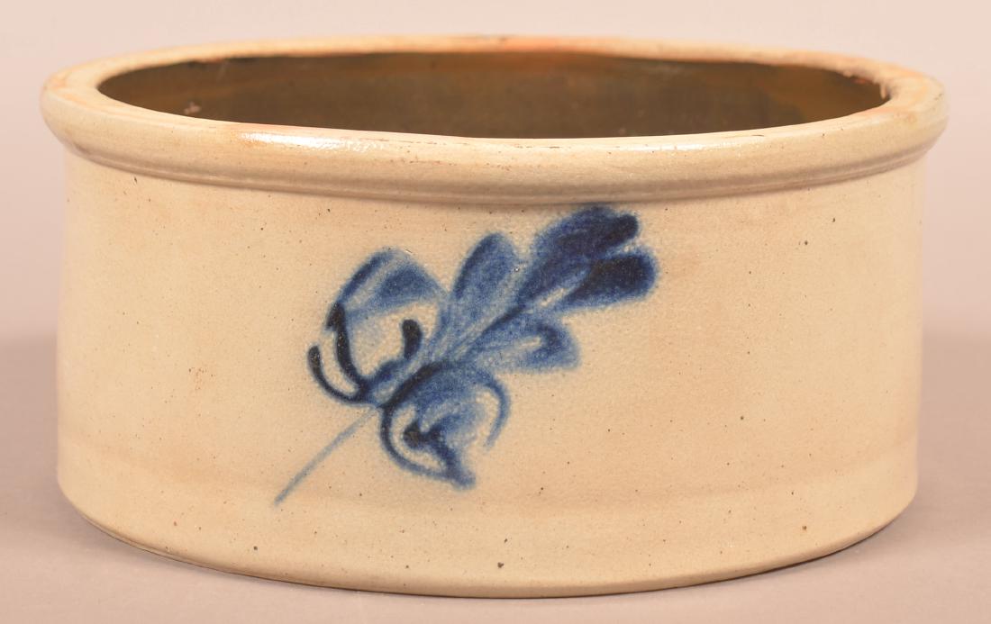 Stoneware Cake Crock with Sprig Decoration. (1 of 2)