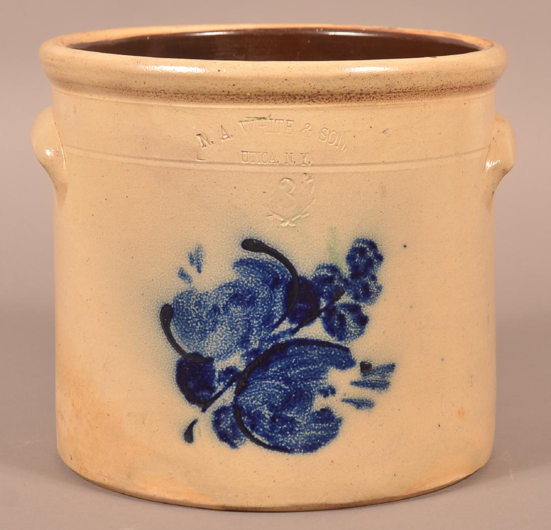 N.A. White & Son, Utica, N.Y. 3 Gallon Stoneware Crock. (1 of 4)