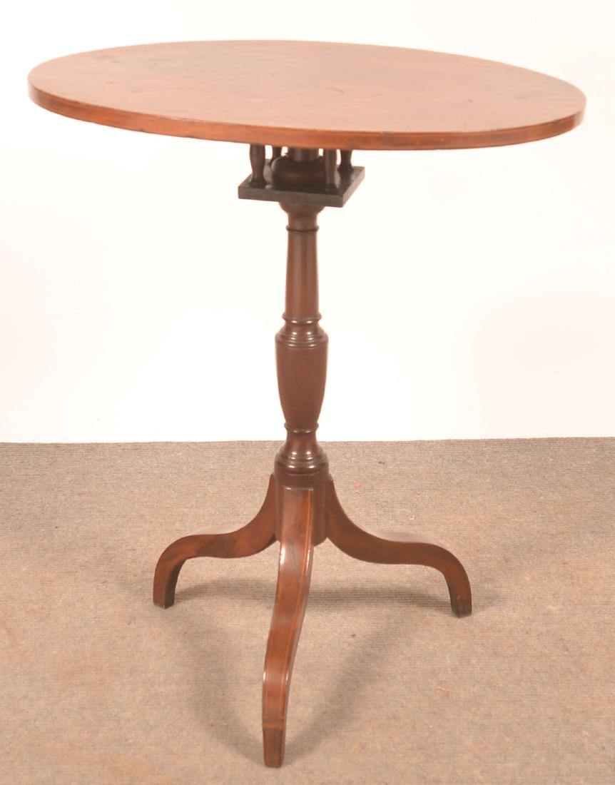 Federal Mahogany Line Inlaid Tilt-top Candlestand. (1 of 2)