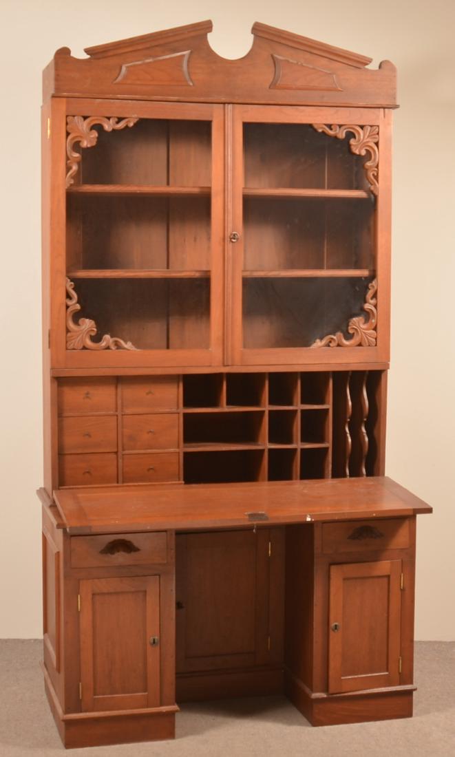 Victorian Walnut Plantation Desk. (1 of 4)