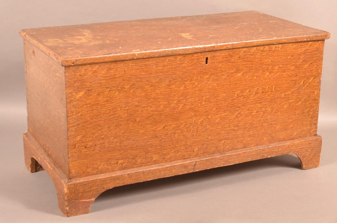 PA Grain Dec. Softwood Miniature Blanket Chest. (1 of 6)