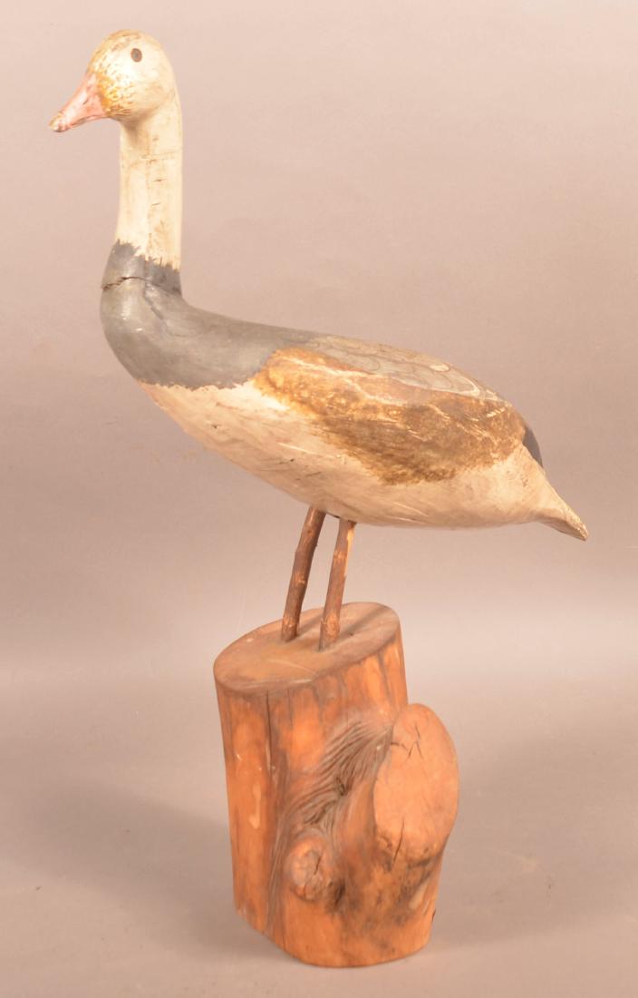Vintage Folk Art Carved and Painted Goose. (1 of 4)
