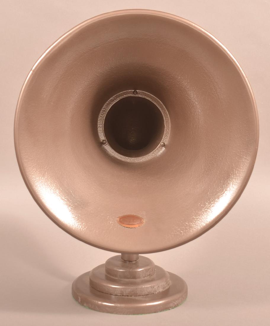 Atwater Kent Model L Metal Horn Speaker. (1 of 3)